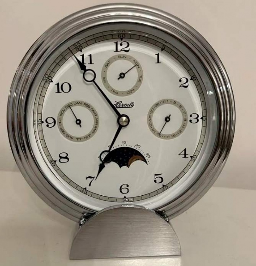Настольные кварцевые часы Hermle 22961-002100 (Германия)