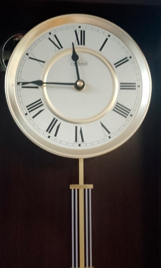 Настенные часы c боем и мелодией Hermle 2214-70-628 (Германия)