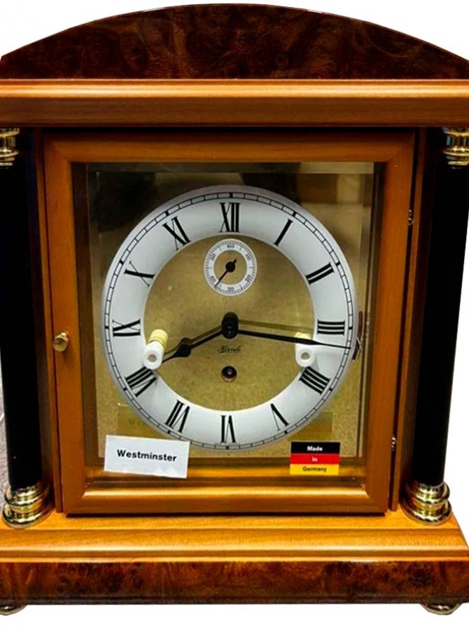 Настольные часы Hermle 22702-161052 (Германия)