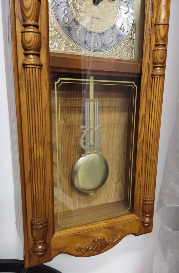 Настенные часы Howard Miller 620-184 