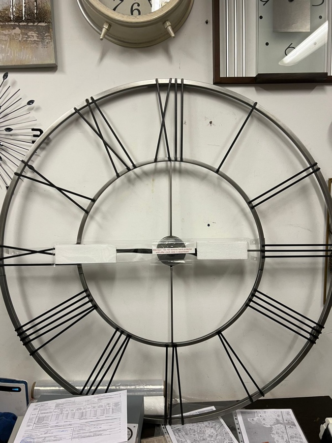 часы из металла Howard Miller 625-472 