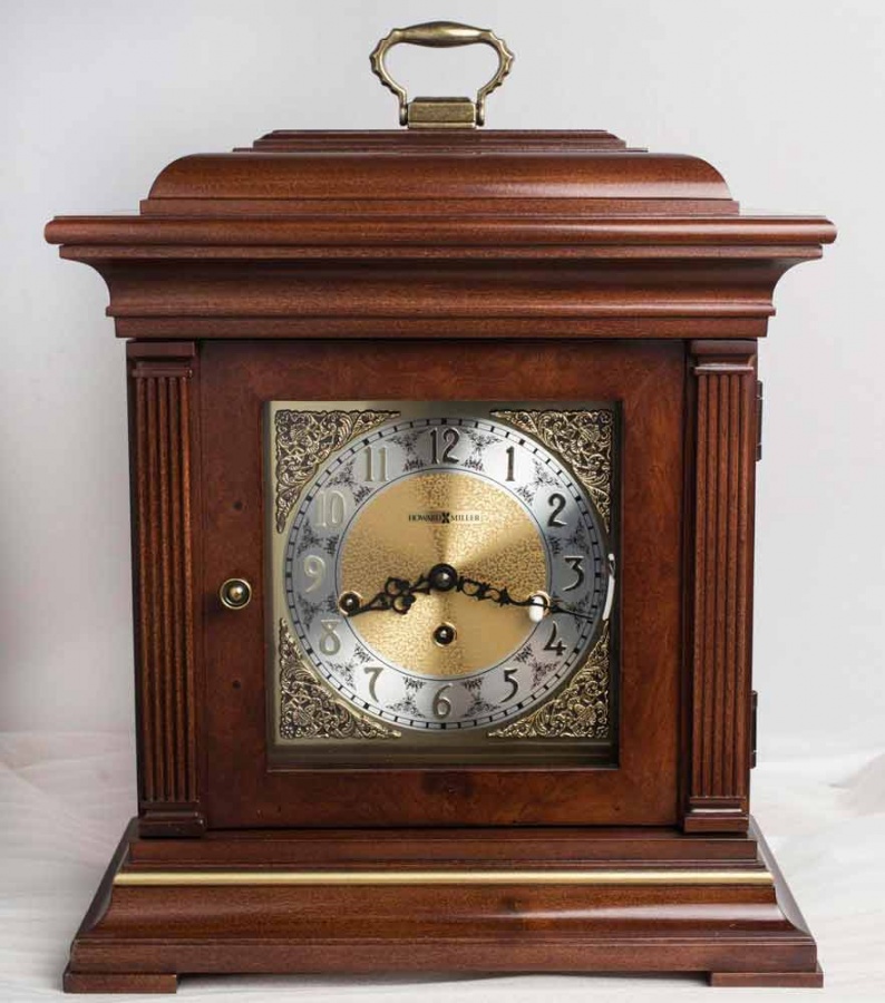 Механические настольные часы Howard Miller 612-436
