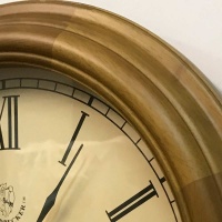 Деревянные настенные часы Woodpecker 8007 (06)