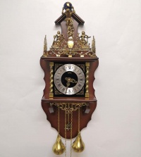 Настенные кварцевые часы SARS 5602-15 Walnut с боем и мелодией