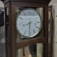 Напольные механические часы Howard Miller 610-866