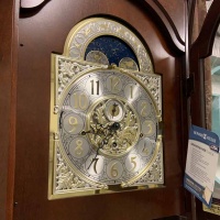 механические часы Howard Miller 610-939