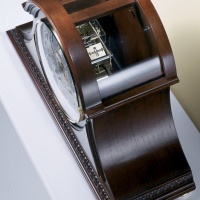 каминные часы Howard Miller 630-200