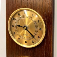Настенные часы с барометром Castita B0566