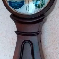 Кварцевые настенные часы с боем Rhythm CMJ510NR06
