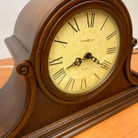 Настольные часы Howard Miller 630-150