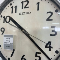 часы SEIKO QXA770JN
